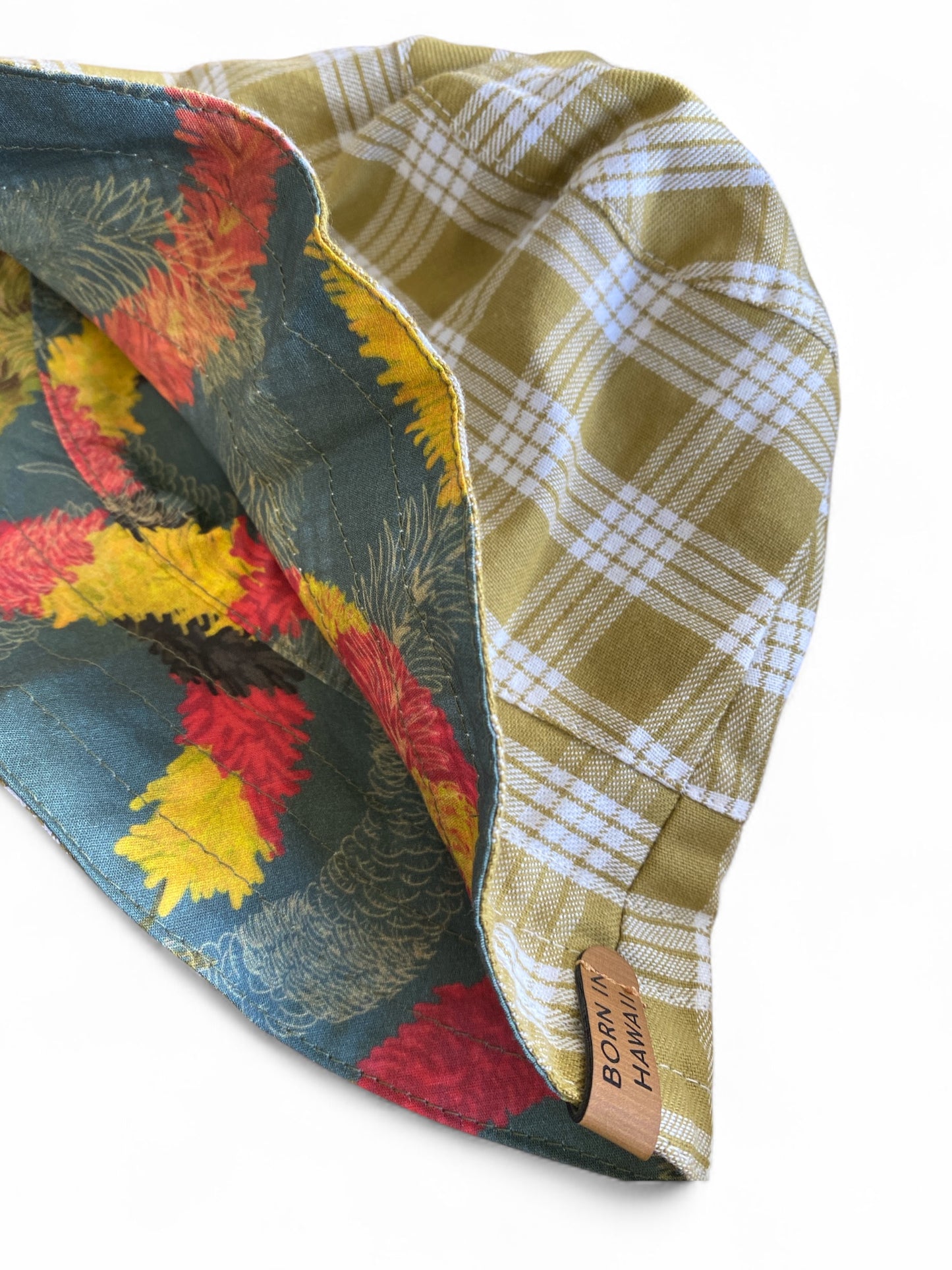 Reversible Bucket Hat Lei Hulu/Palaka